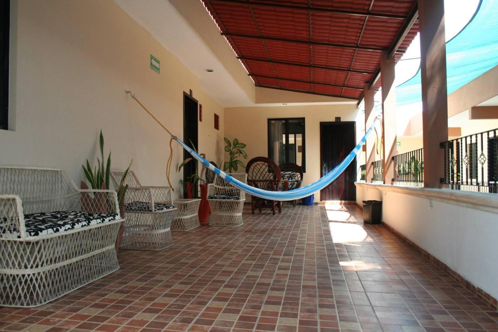 Hotel Casa Pellegrin Merida Bagian luar foto