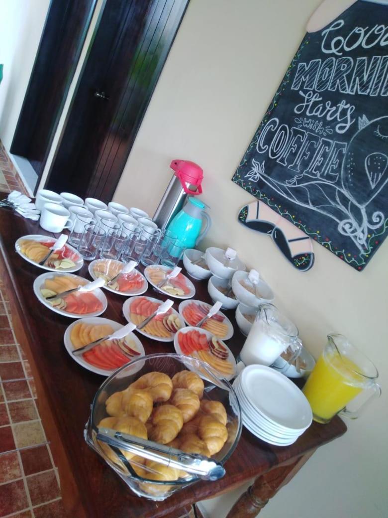 Hotel Casa Pellegrin Merida Bagian luar foto